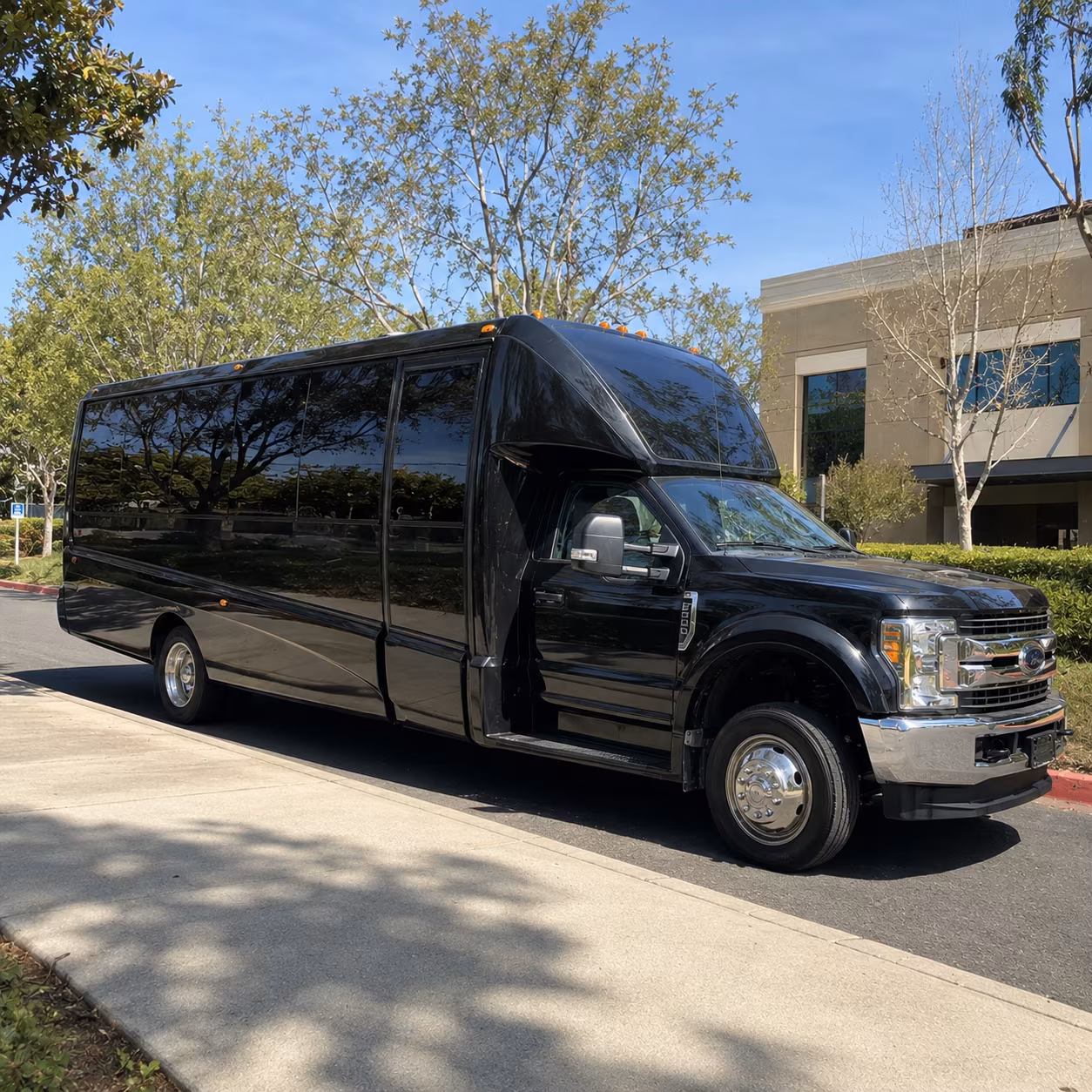 carlsbad vista charter buses