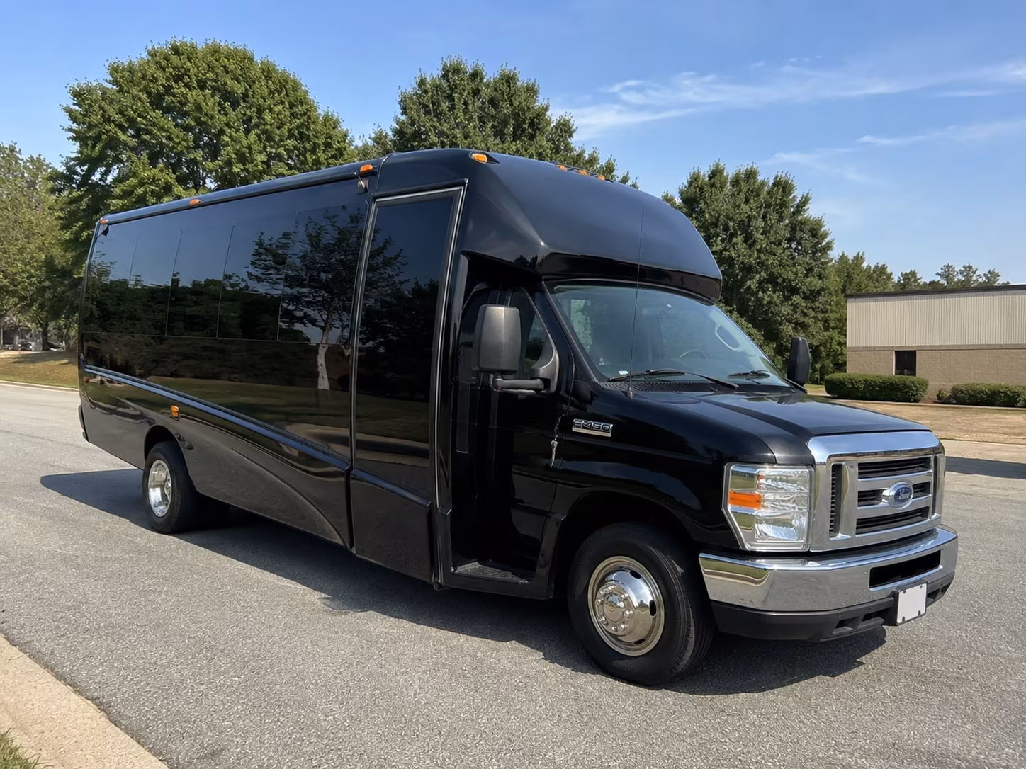charter buses to the uss midway birch aquarium and cabrillo national monument