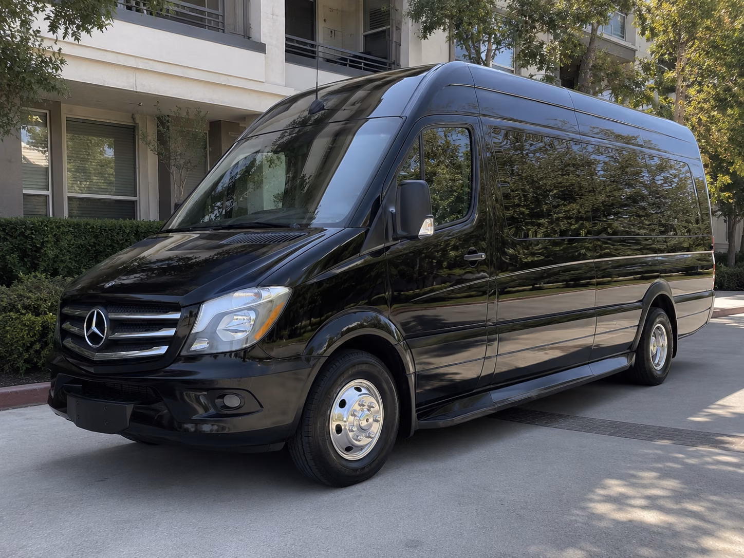escondido employee shuttle bus rentals