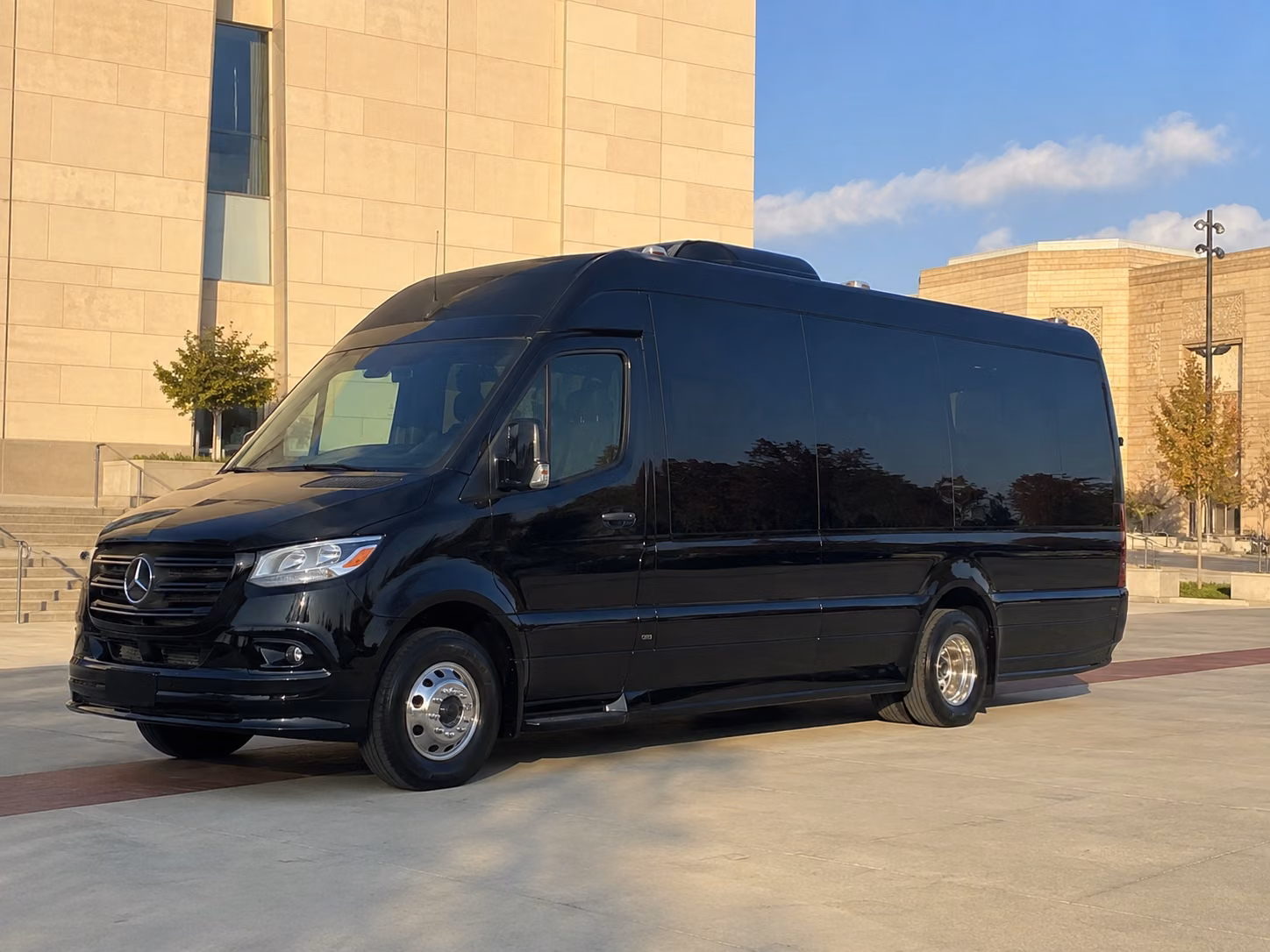 oceanside bus rentals for trade shows and conferences