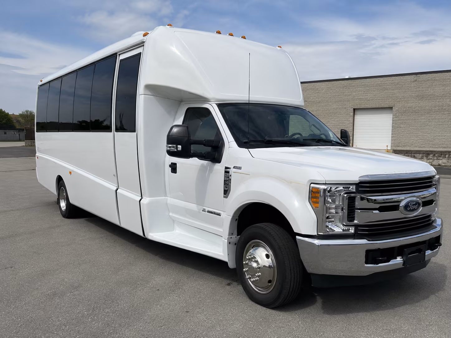 oceanside keep your students together with an oceanside field trip charter bus