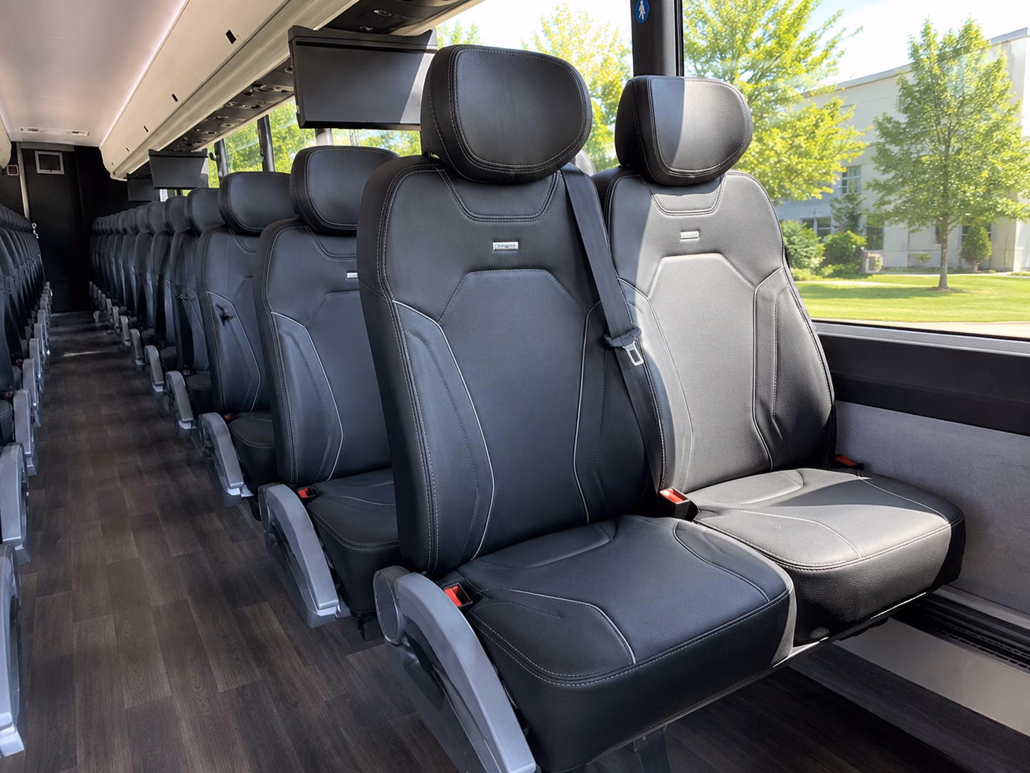 temecula vistacharter bus rental